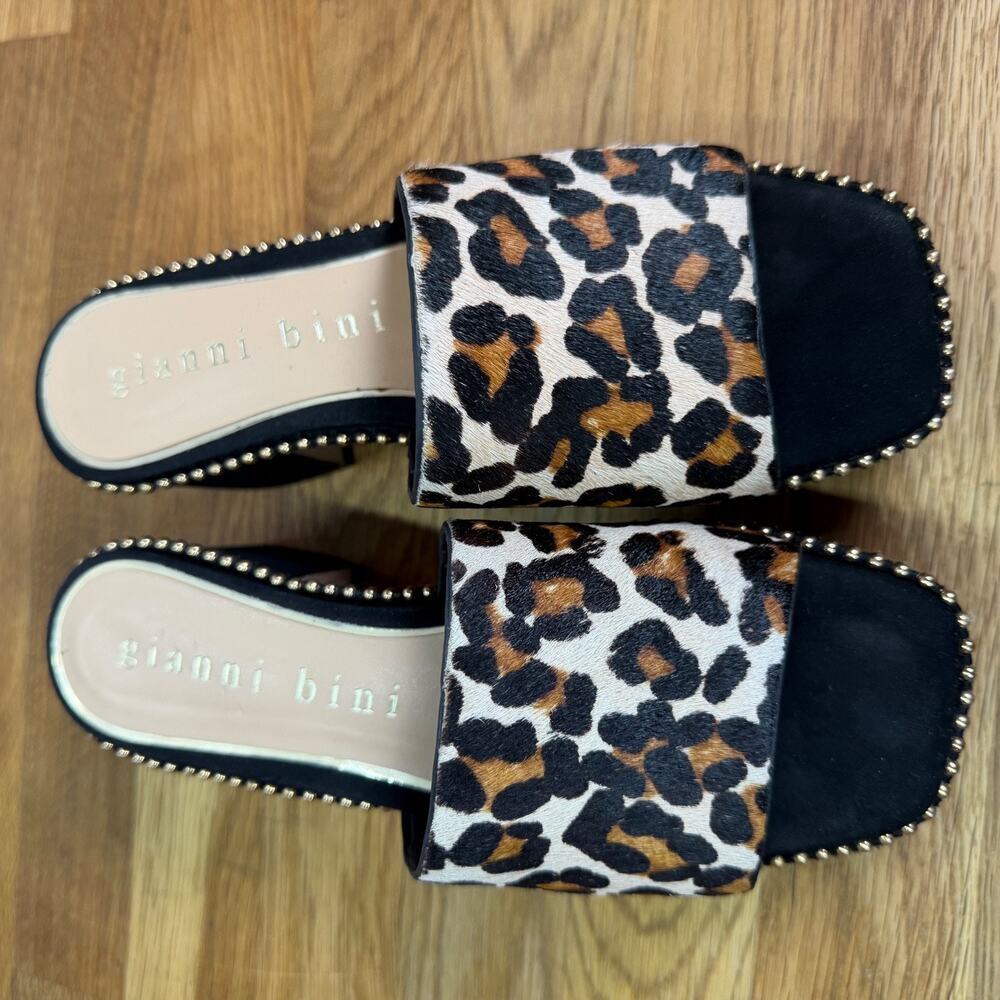 Gianni Bini Womens 6 Calfhair Leopard Platforms Sandals Studded Block Heels Shoe - Picture 4 of 11